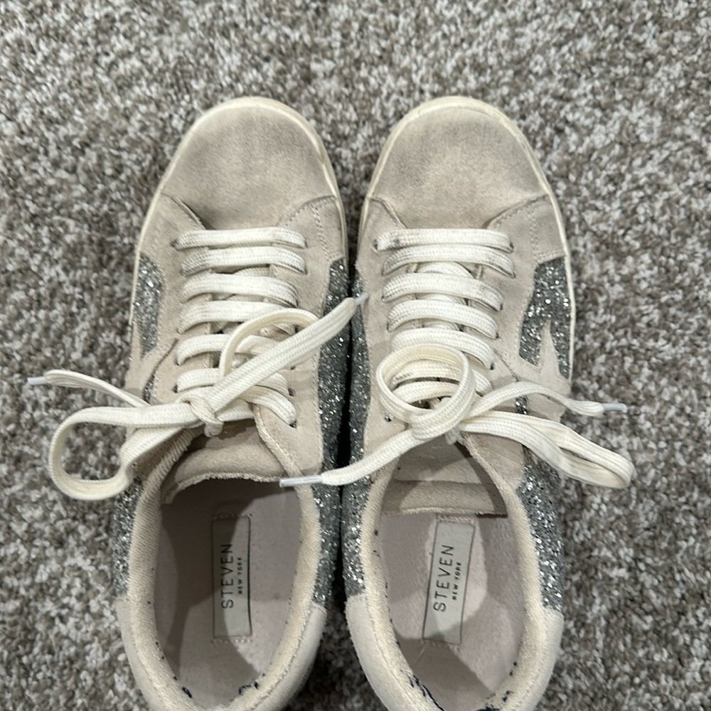 Steven sneakers